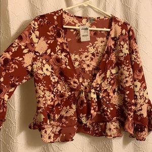 Floral crop top 💕🎀